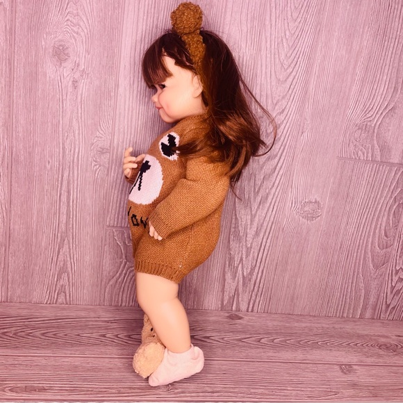 Toddler realistic baby doll bundle with clothes and accessory’s possible limbs - Picture 10 of 16